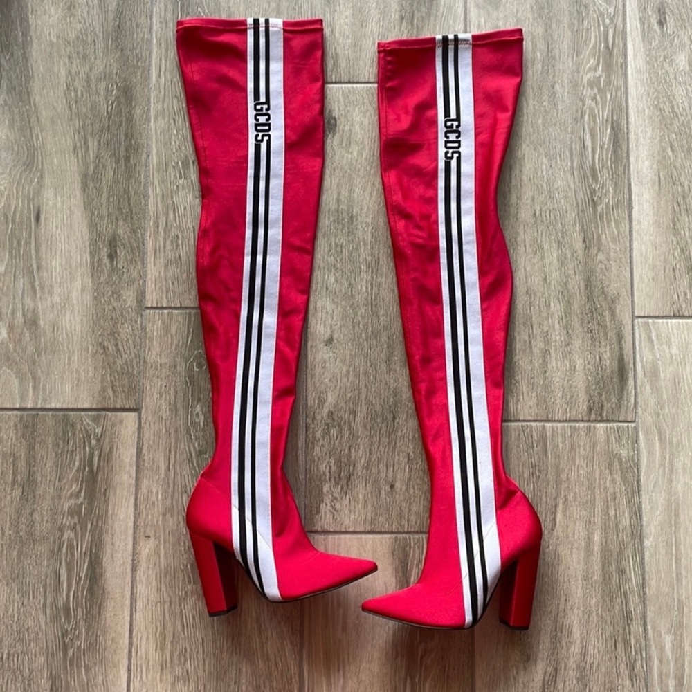 GCDS thigh high boots